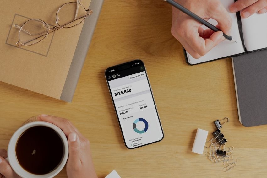 Portal mobile mockup (1)